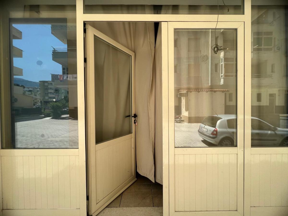 My Big Family - 2 Bedroom - For 6- 8 Guests * Orikum